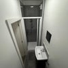 Photo 8: Room 4