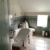 Photo 3: Bathroom