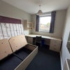 Photo 2: bedroom