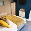 Photo 2: Room 1 - fully furnished & TV