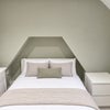 Photo 5: Bedroom