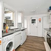 Photo 5: Kitchen
