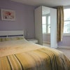 Photo 2: Ensuite room 6