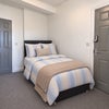 Photo 5: room 3 - ensuite