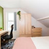 Photo 8: Room 3 