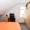 Photo 13: Room 4