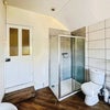 Photo 7: Bathroom 