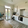 Photo 5: Kitchen 