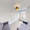 Photo 2: Lounge
