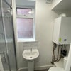 Photo 7: Room 3 Bathroom
