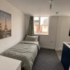 Photo 8: Room 4