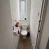 Photo 3: Toilet