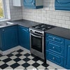 Photo 2: Kitchen