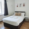 Photo 2: Double/twin room ensuite