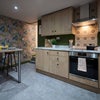 Photo 7: Kitchen