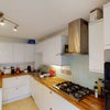 Photo 2: kitchen