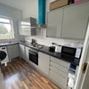 Photo 3: Kitchen