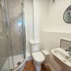 Photo 2: ensuite