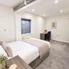 Photo 2: Room 3 En Suite