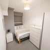 Photo 9: Room 3 Off Suite