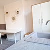 Photo 14: Studio 1 En Suite