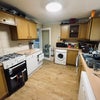 Photo 7: Kitchen