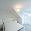 Photo 2: Room for rent