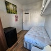Photo 2: Single room