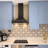 Photo 7: Kitchen
