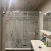 Photo 2: En suite 