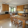 Photo 2: Kitchen dining area