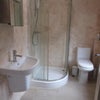 Photo 6: R3 ensuite