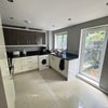 Photo 6: Kitchen
