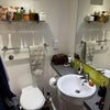 Photo 8: Room 1
