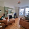 Photo 4: Lounge