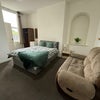 Photo 4: Room 2 Ground Floor En-Suite