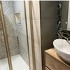 Photo 3: Room 1 En-suite 