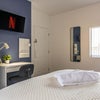 Photo 3: Room 1