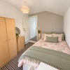 Photo 1: Room 4