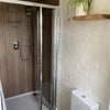 Photo 4: en-suite 2