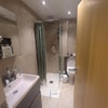Photo 5: Main bathroom