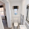 Photo 5: Room 4 ensuite