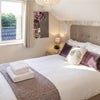 Photo 9: Room 6