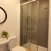 Photo 11: En-suite room 1 