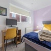 Photo 7: The Lanes – Room 1 – £900pcm