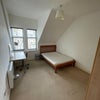 Photo 6: Room 1