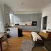 Photo 5: Kitchen/lounge 