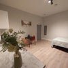 Photo 3: Room 2, En-suite room