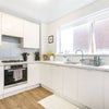 Photo 2: Kitchen