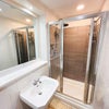 Photo 5: Ensuite bathroom